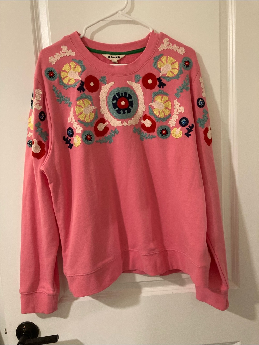 NWOT Boden Crewneck  Terry Embroidered Sweatshirt
